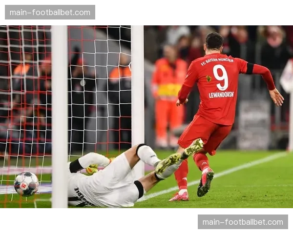 巴萨出征慕尼黑，莱万多夫斯基首次以对手身份重返安联球场